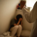 DV・暴力の無料相談なら